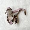sandale rose et léopard