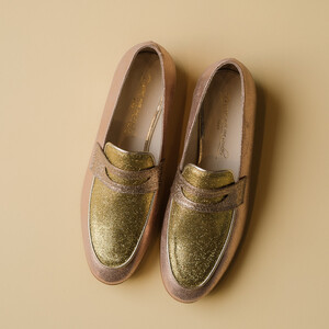 Mocassin de cérémonie doré 
