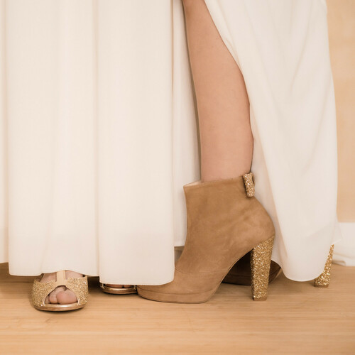 Bottines à talons camel et paillettes