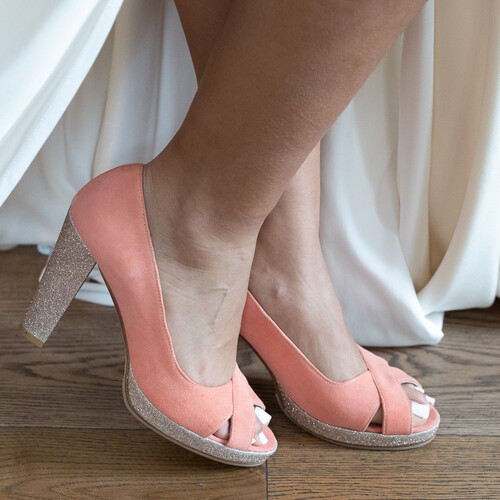 escarpin corail plateforme et talon paillettes or blond escarpin corail plateforme et talon paillettes or blond