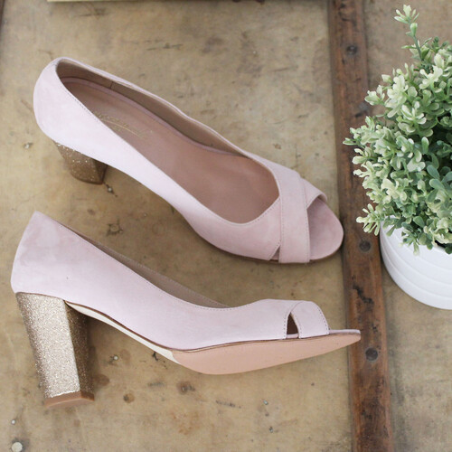 Escarpin brides croisées en velours rose dragée et fine paillette champagne Escarpin ouvert rose poudrée de mariage
