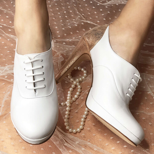 Richelieu plateforme en cuir lisse blanc et irisé champagne Richelieu à talon de mariage