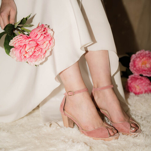 Shoes for a bohemian wedding dress. Shoes for a bohemian wedding dress.